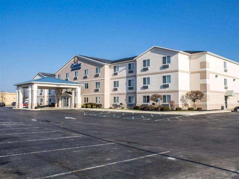 Comfort Inn & Suites Fremont Exterior photo