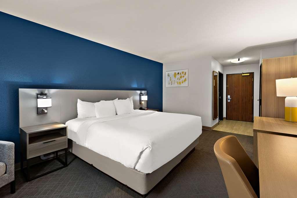 Comfort Inn & Suites Fremont Room photo