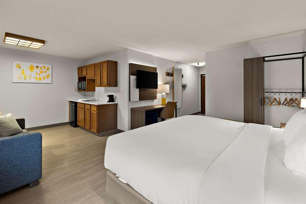 Comfort Inn & Suites Fremont Room photo